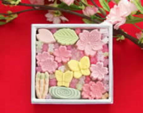 市販のお菓子で簡単に 大人もひなまつりを楽しもう お菓子と わたし お菓子好きのための情報サイト