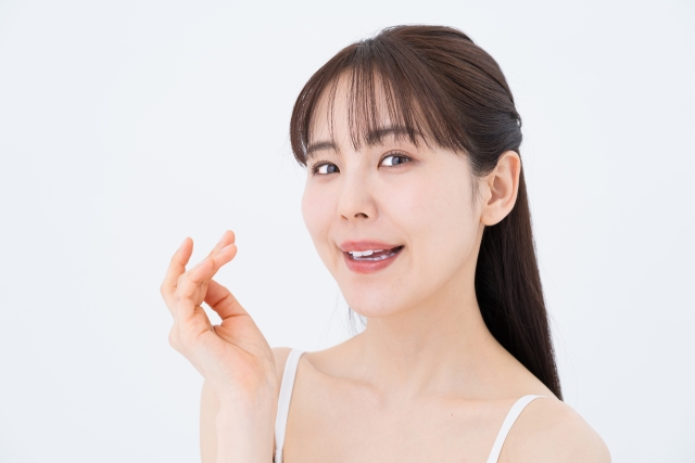 笑顔の女性