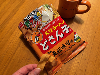 ベビースタードデカイラーメン 札幌ラーメン どさん子 元祖味噌味