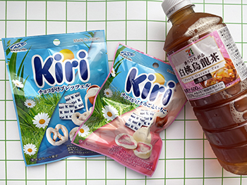Kiri チョコがけプレッツェル、Kiri チョコがけまるごといちご