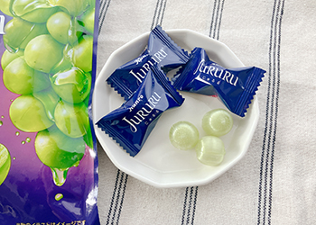 じゅるるシャインマスカットのキャンディ